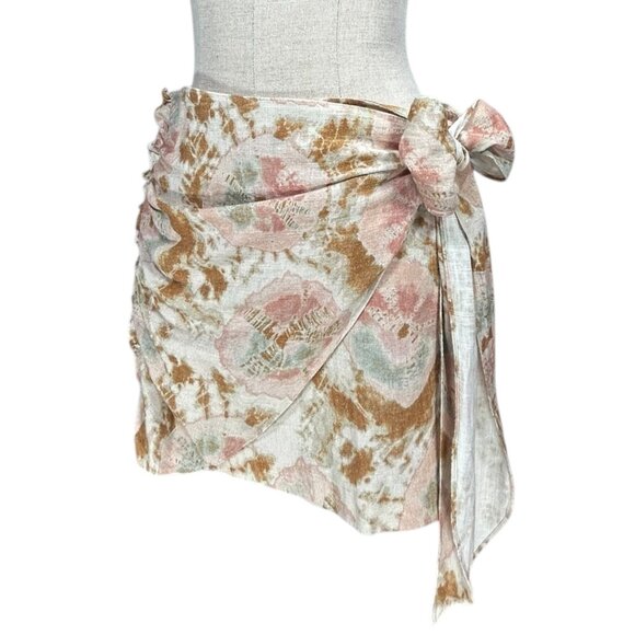 FREE PEOPLE Sweet As Beach Mini Skirt Sz 10 Sarong Wrap Tie Dye Multicolor Linen - Picture 6 of 13